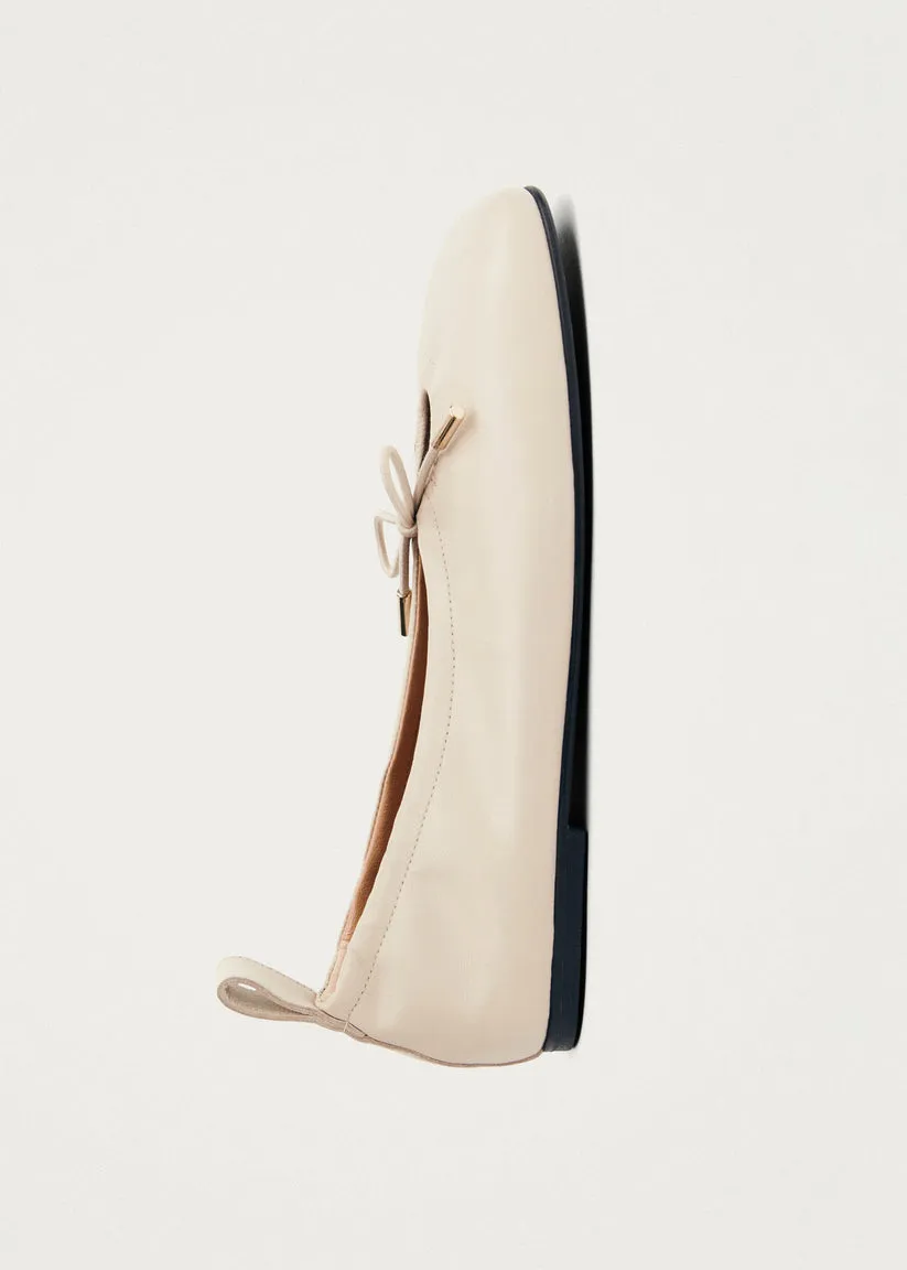 Ballerines en cuir avec boucle Rosalind