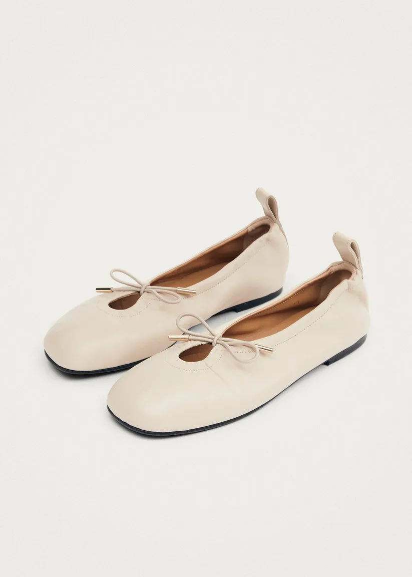 Ballerines en cuir avec boucle Rosalind