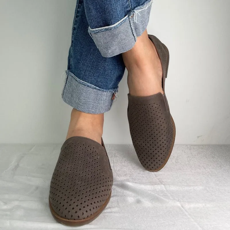Gloria Slip-on Perf Loafer Flats in Cow Leather
