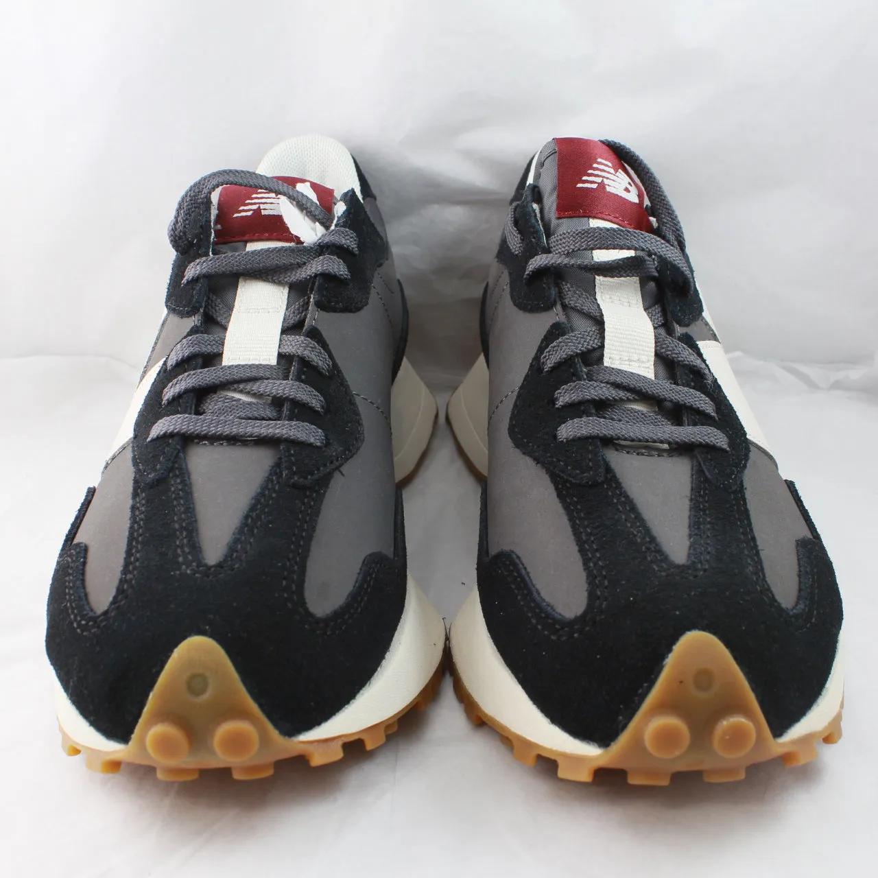 New Balance 327 Trainers Black