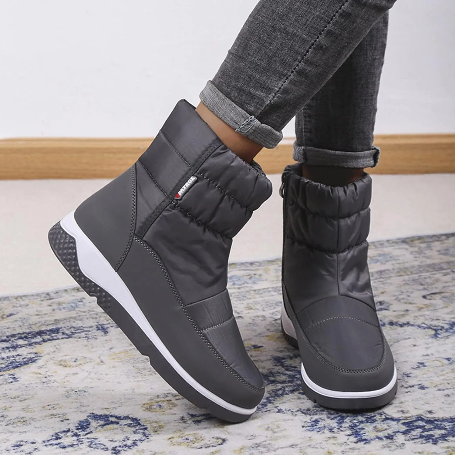 Womens Wide Snow Boots Waterproof Insulated Womens Winter Boots Fur Lined Slip ons Furry Winter Boots for Women Womens Rubber Ankle Boots Waterproof Botas Invierno Mujer Elegantes